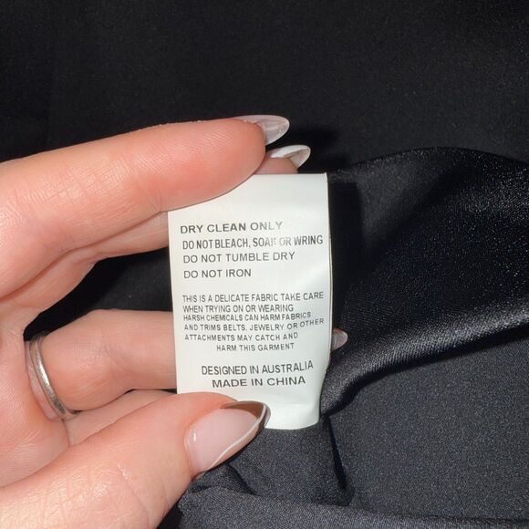 ELLIATT Vida Off The Shoulder Long Sleeve Cocktail Minidress - Black S - Picture 12 of 12